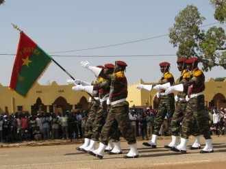 01 Le Drapeau